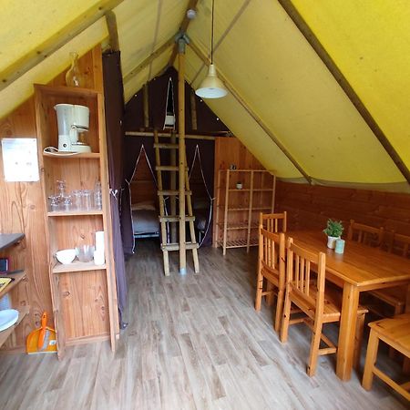 Camping Le Rouge Gorge **** 10' Puy Du Fou 생 로랭 쉬르 세브르 외부 사진