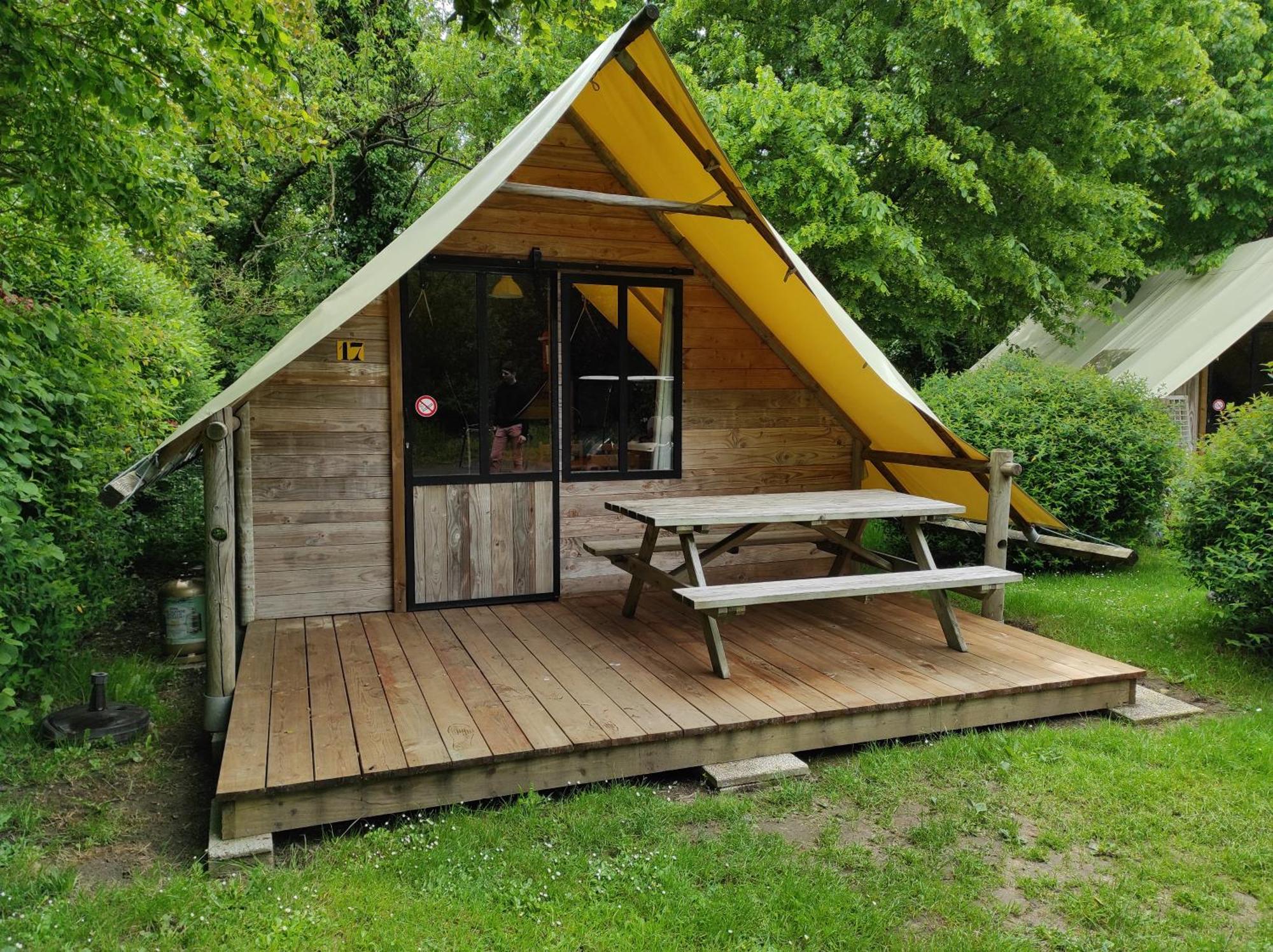 Camping Le Rouge Gorge **** 10' Puy Du Fou 생 로랭 쉬르 세브르 외부 사진